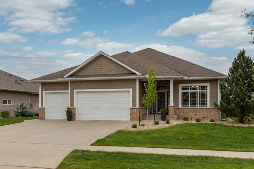 4051 Autumn Lake Court SW, Rochester, MN 55902