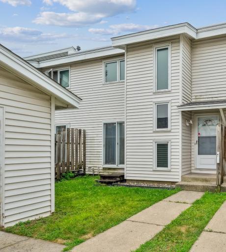 8416 22nd Avenue S, Minneapolis, MN 55425