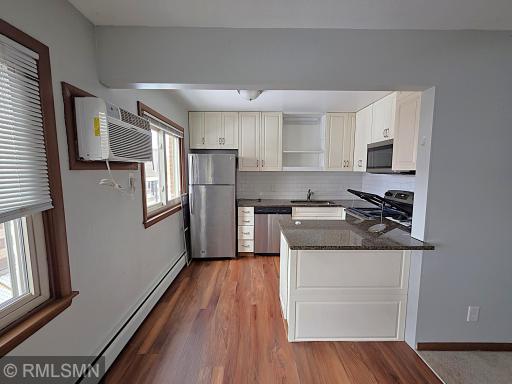 Saint Paul, MN 55105