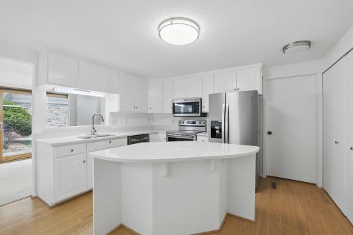 17919 Comstock Road, Minnetonka, MN 55391