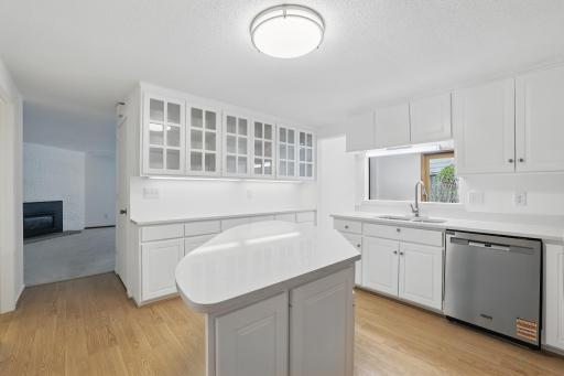 17919 Comstock Road, Minnetonka, MN 55391