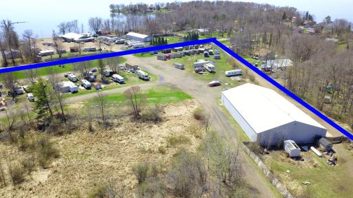 Pole building - fish house storage - full hook-up area.jpg