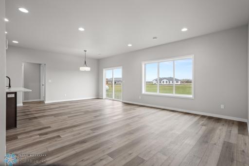 216 Laverne Lane, Colfax, ND 58018