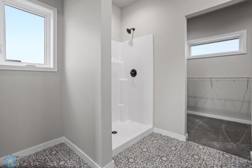 216 Laverne Lane, Colfax, ND 58018