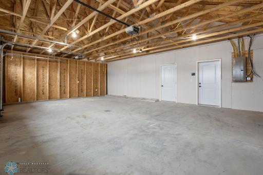 216 Laverne Lane, Colfax, ND 58018