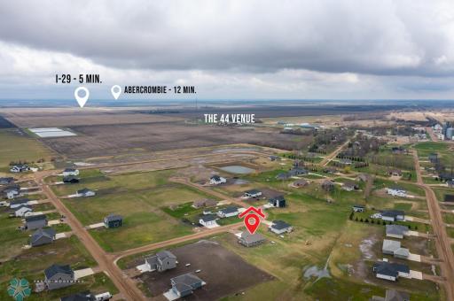 216 Laverne Lane, Colfax, ND 58018
