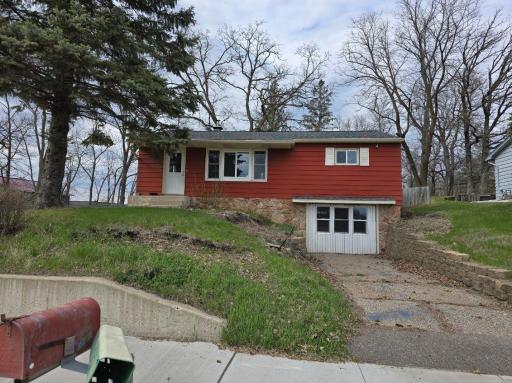 1036 Willow Street W, Detroit Lakes, MN 56501