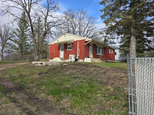 1036 Willow Street W, Detroit Lakes, MN 56501