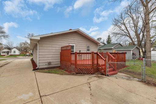 506 3rd Street SE, Wadena, MN 56482