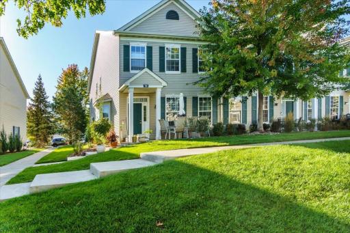 749 Cobblestone Way, Shakopee, MN 55379