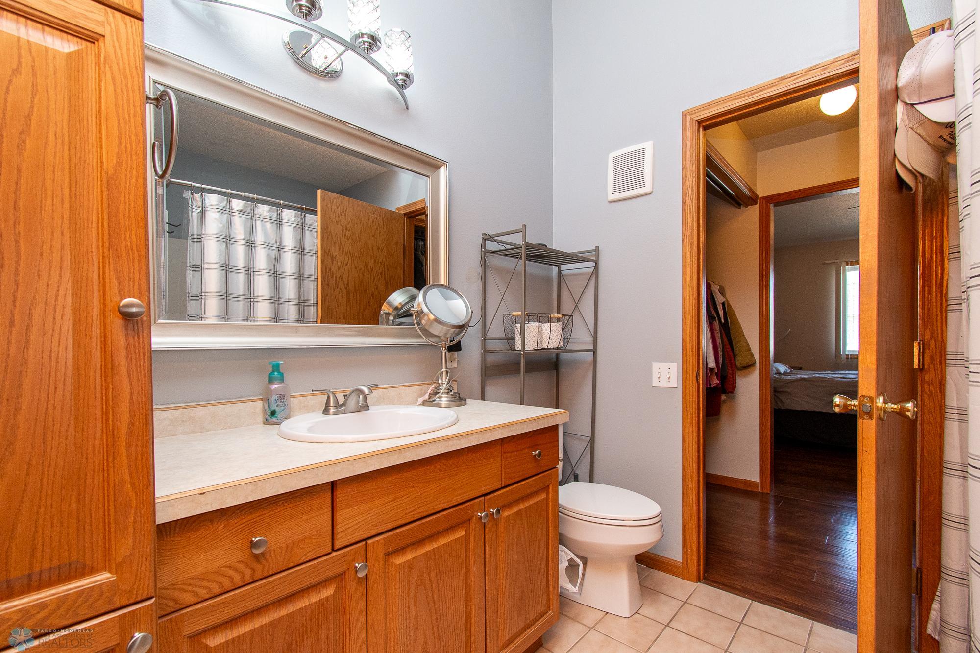 Hollywood Bath Upper Level
