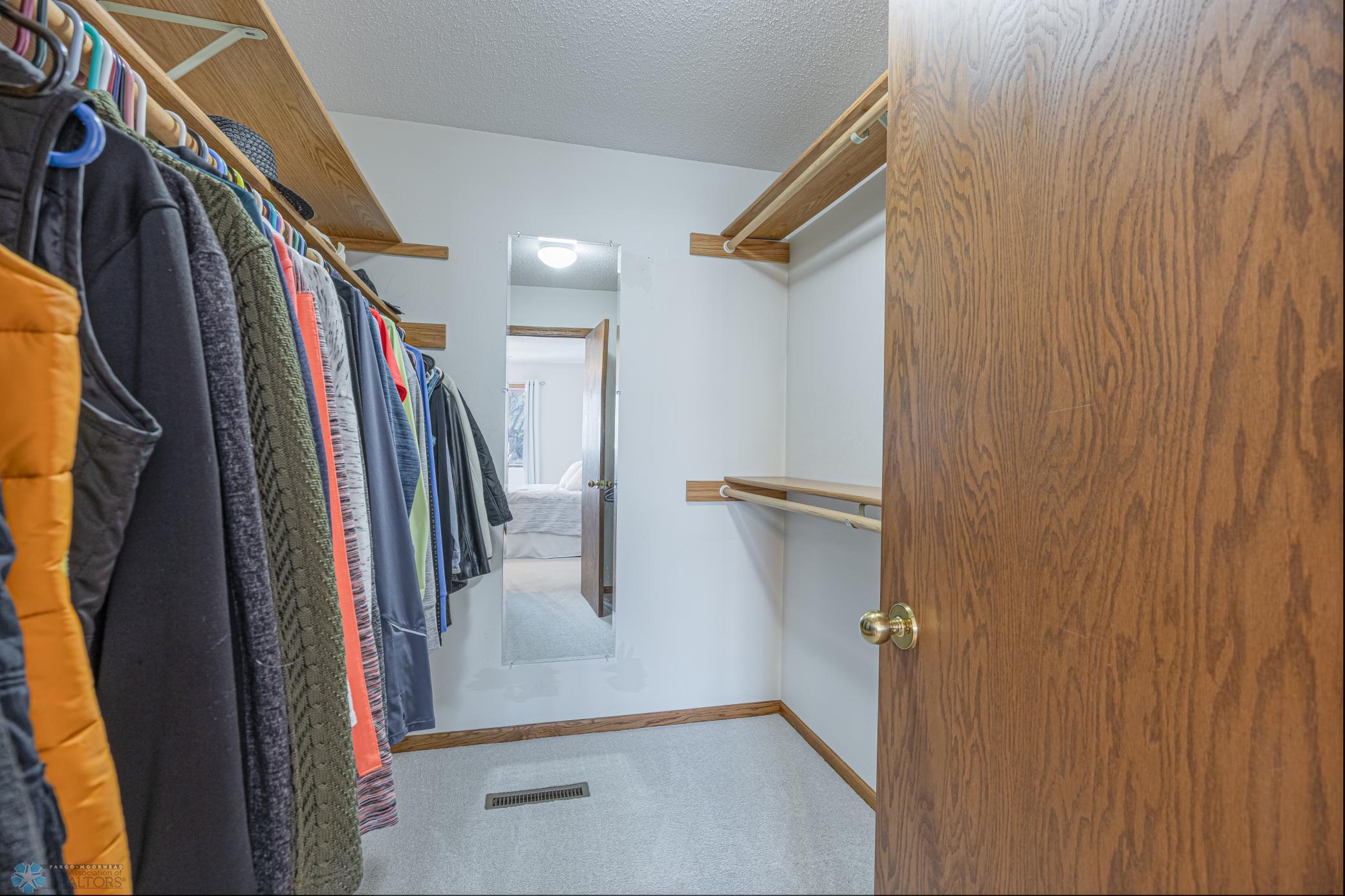 Primary Walkin Closet