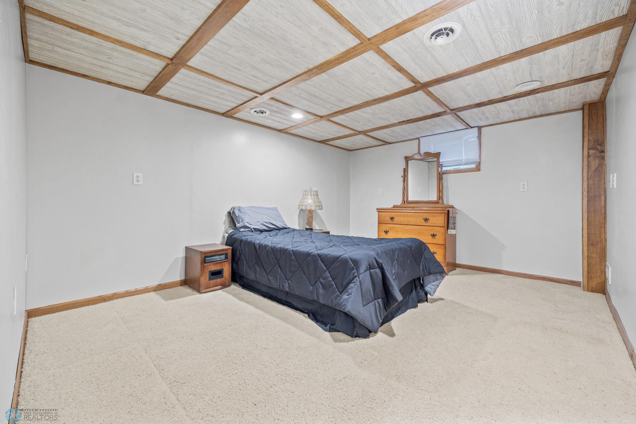 4th bedroom (no egress)