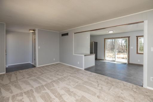 56325 220th Street, Austin, MN 55912