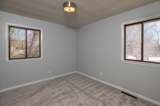 56325 220th Street, Austin, MN 55912