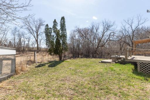 56325 220th Street, Austin, MN 55912