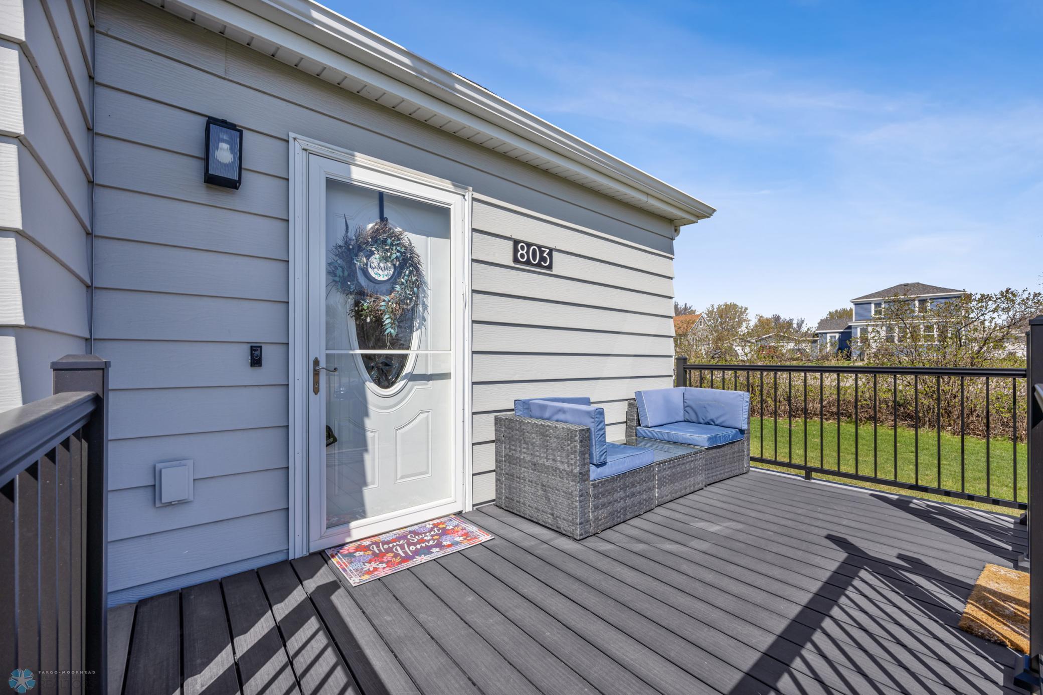 Front Porch | Composite Deck