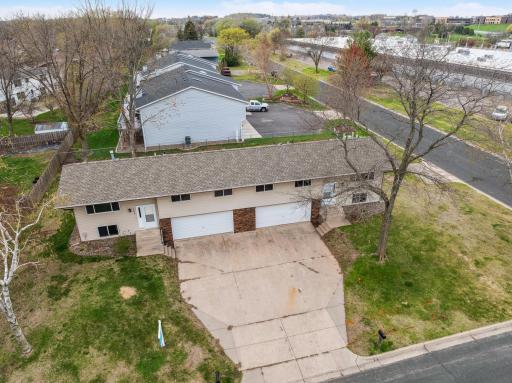 1100 Honeysuckle Lane, Hastings, MN 55033