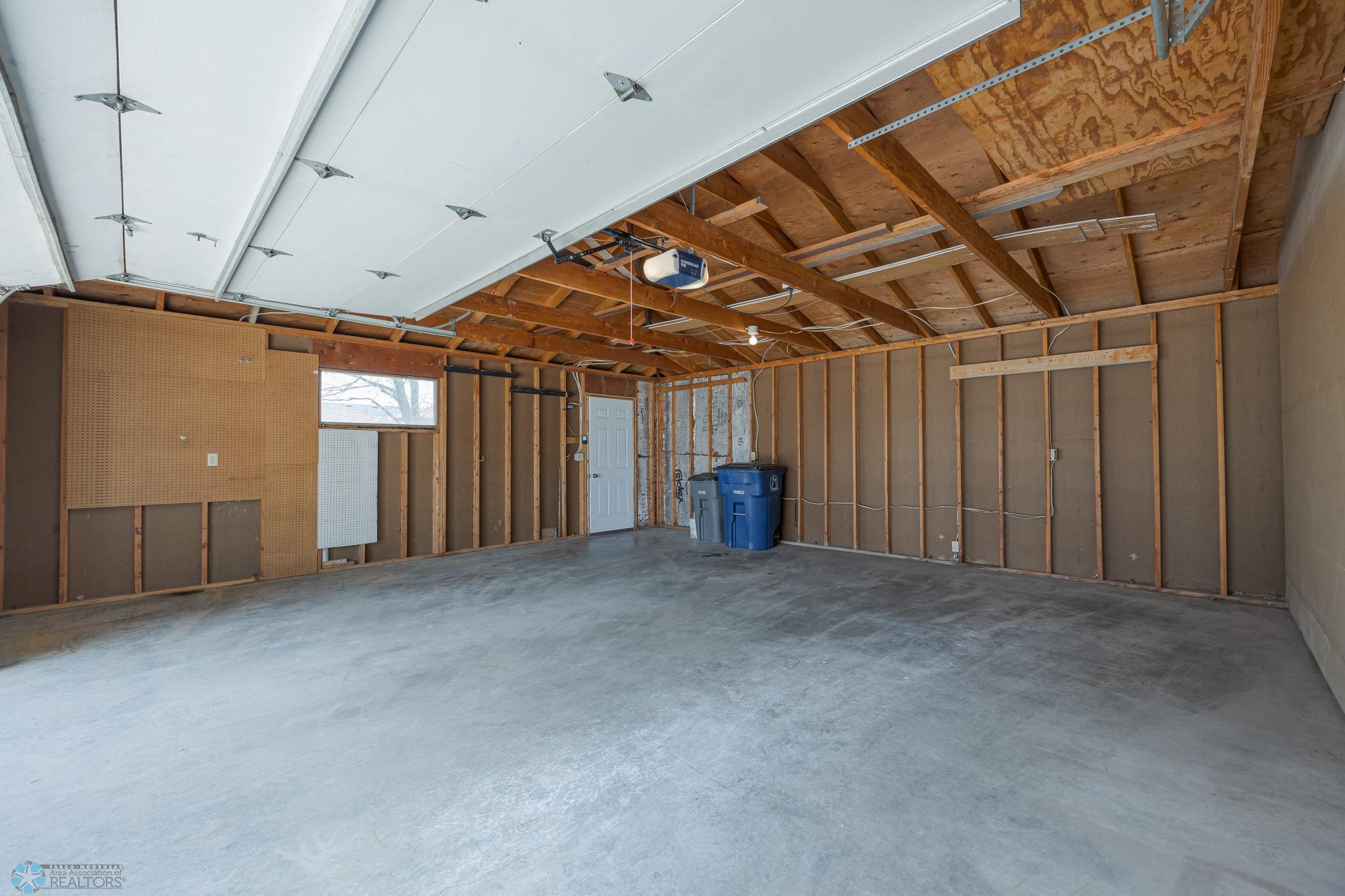 Very Spacious Garage