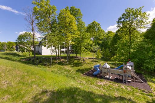6480 Hawks Pointe Lane, Victoria, MN 55331