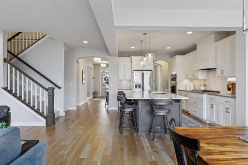 5175 Yellowstone Lane N, Plymouth, MN 55446
