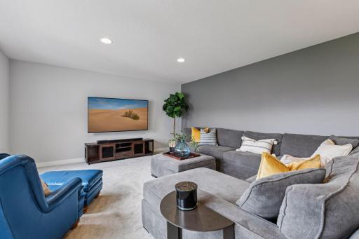 5175 Yellowstone Lane N, Plymouth, MN 55446