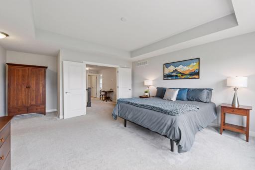 5175 Yellowstone Lane N, Plymouth, MN 55446