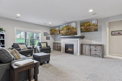 5175 Yellowstone Lane N, Plymouth, MN 55446