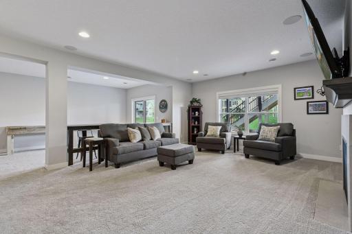 5175 Yellowstone Lane N, Plymouth, MN 55446