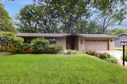 10100 James Road, Minneapolis, MN 55431