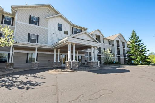 This is a wonderful established condo building in Isanti