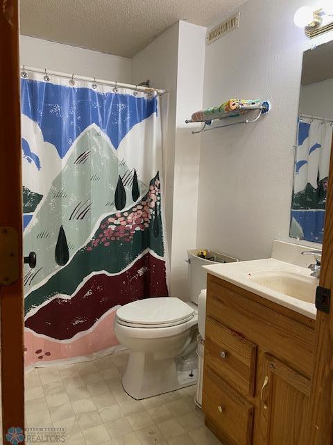lower level bath
