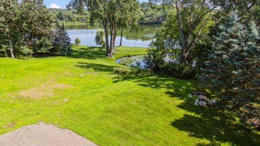 6851 Beach Road, Eden Prairie, MN 55344
