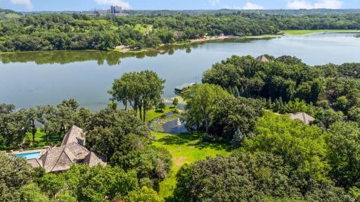 6851 Beach Road, Eden Prairie, MN 55344