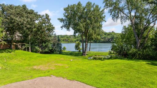 6851 Beach Road, Eden Prairie, MN 55344