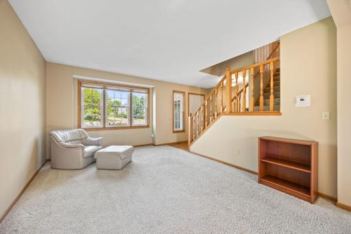 16729 Candlewood Parkway, Eden Prairie, MN 55347
