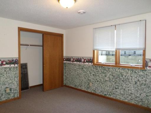202 Buse Avenue NE, Red Lake Falls, MN 56750