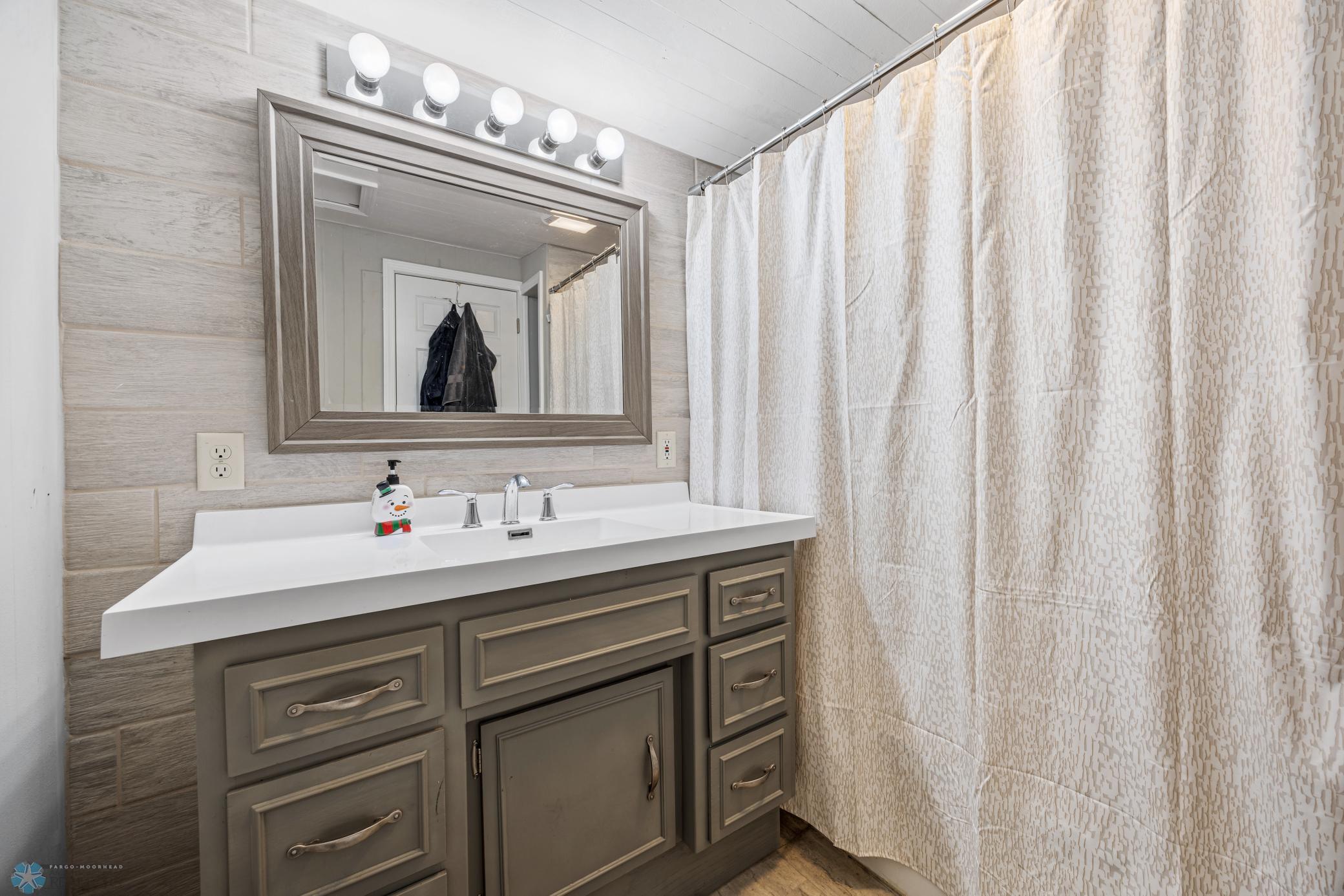 Full bathroom