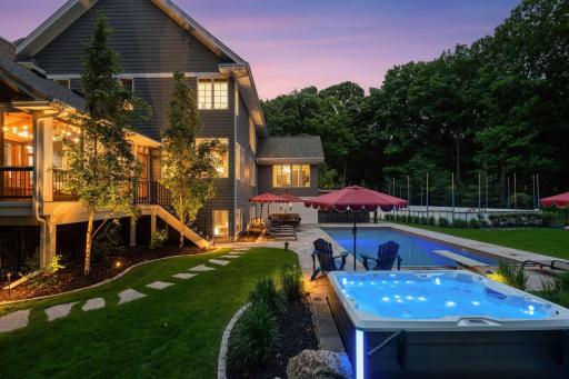 8622 French Curve, Eden Prairie, MN 55347
