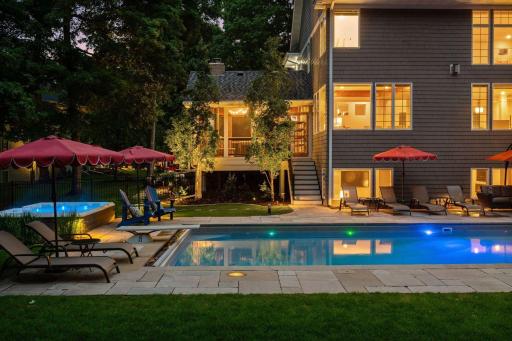 8622 French Curve, Eden Prairie, MN 55347