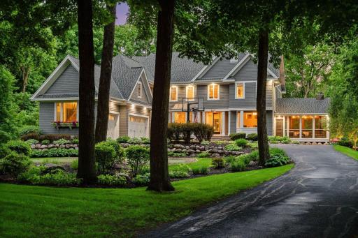 8622 French Curve, Eden Prairie, MN 55347