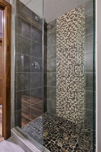 8622 French Curve, Eden Prairie, MN 55347