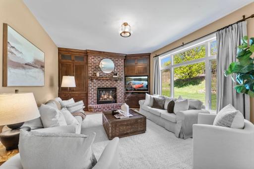 1400 Wildflower Lane, Chaska, MN 55318