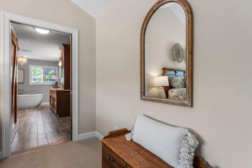 1400 Wildflower Lane, Chaska, MN 55318
