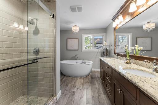 1400 Wildflower Lane, Chaska, MN 55318