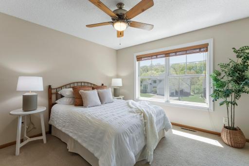 1400 Wildflower Lane, Chaska, MN 55318