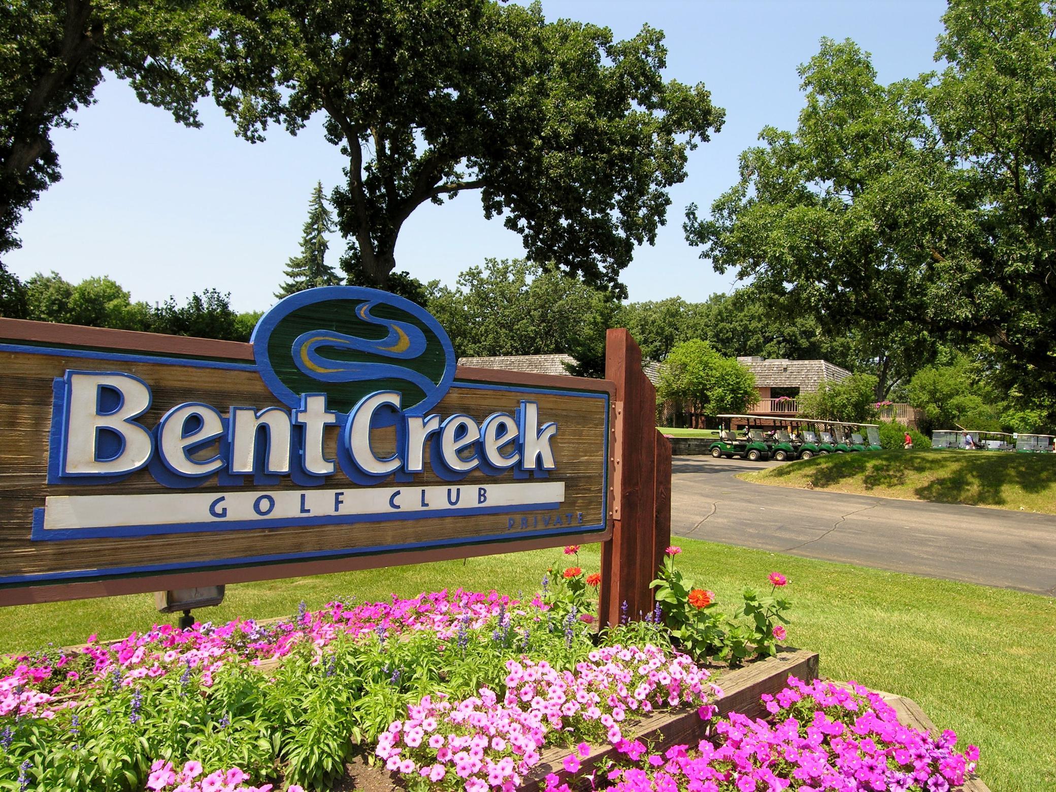 Affordable private golf course 1/2 mile away