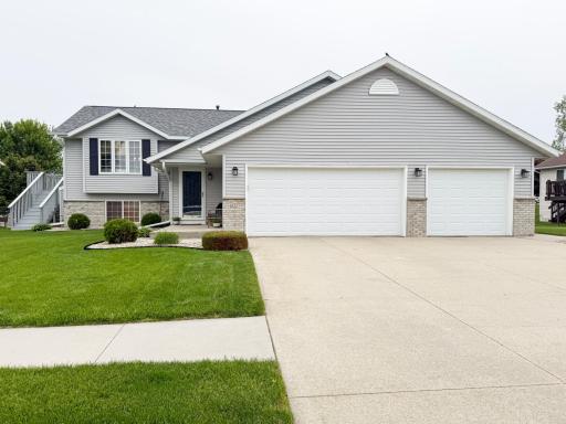 18. Sandra-Reid-Remax-Home-for-Sale-Stewartville-MN-Property-for Sale.jpg