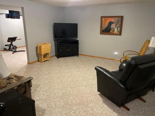2470 Leyland Trail, Saint Paul, MN 55125