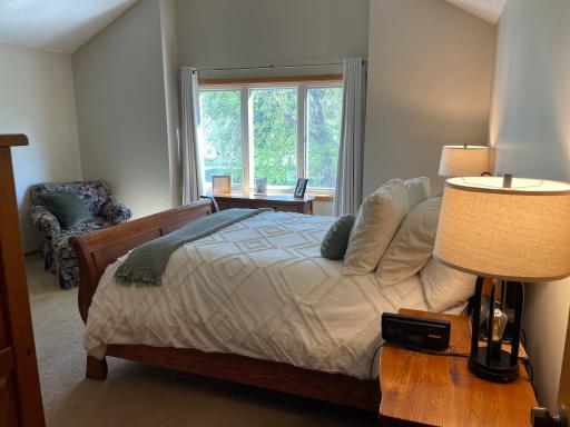 2470 Leyland Trail, Saint Paul, MN 55125